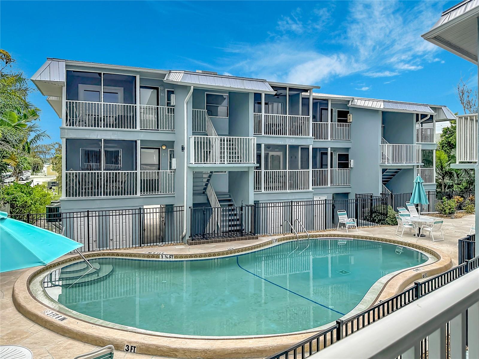 205 HIGHLAND AVENUE 3