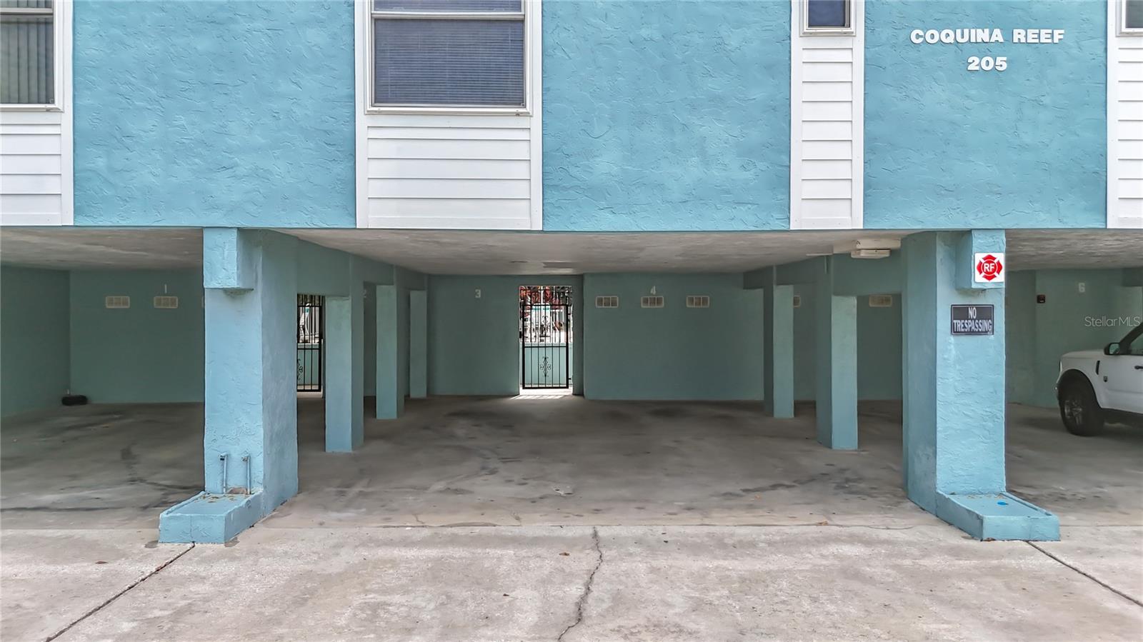 205 HIGHLAND AVENUE 3
