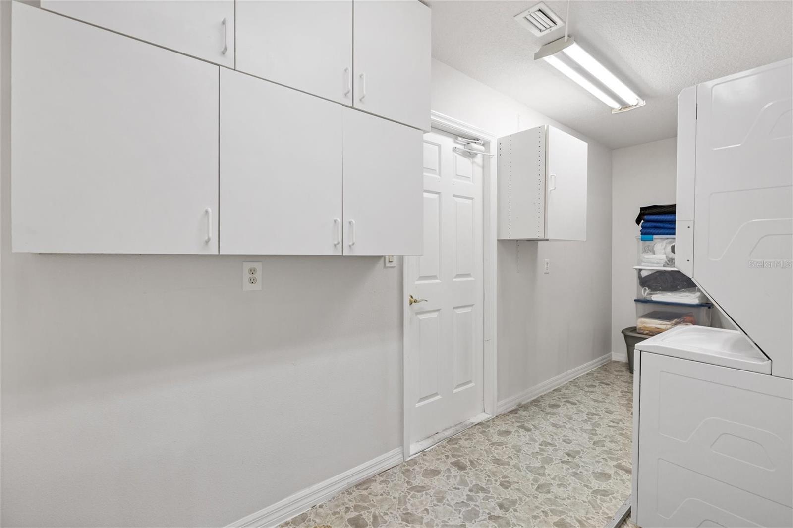 ROYAL HIGHLANDS PH I SUB - Residential