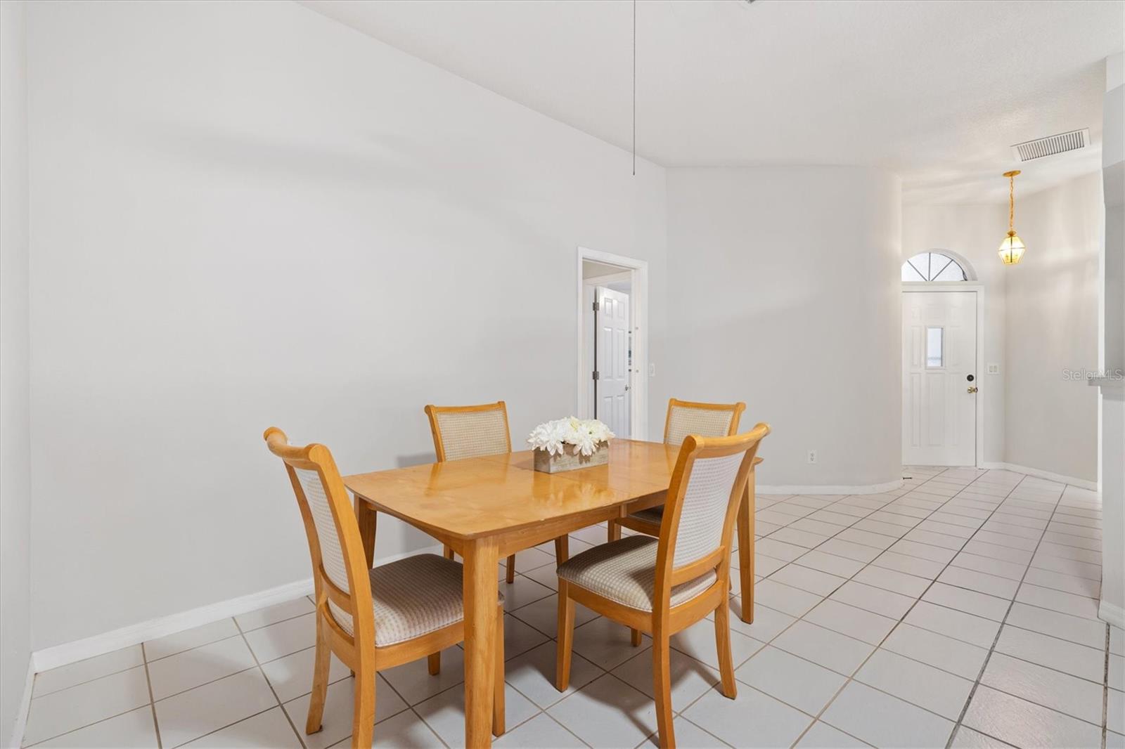 ROYAL HIGHLANDS PH I SUB - Residential