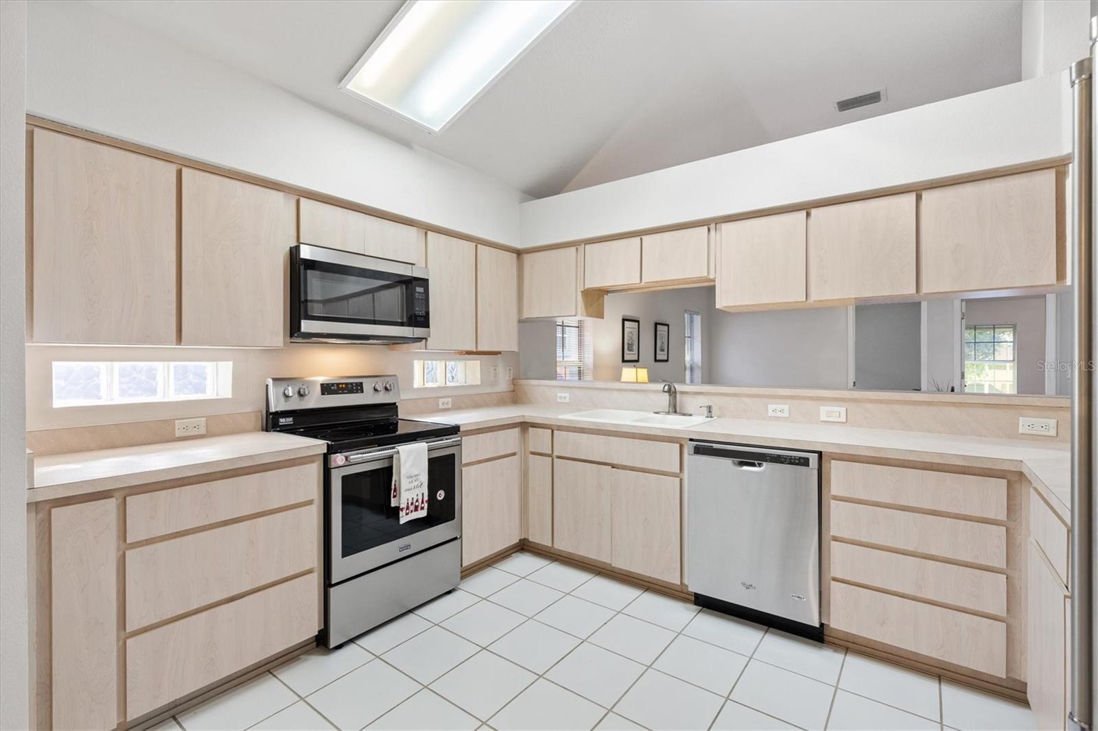 ROYAL HIGHLANDS PH I SUB - Residential