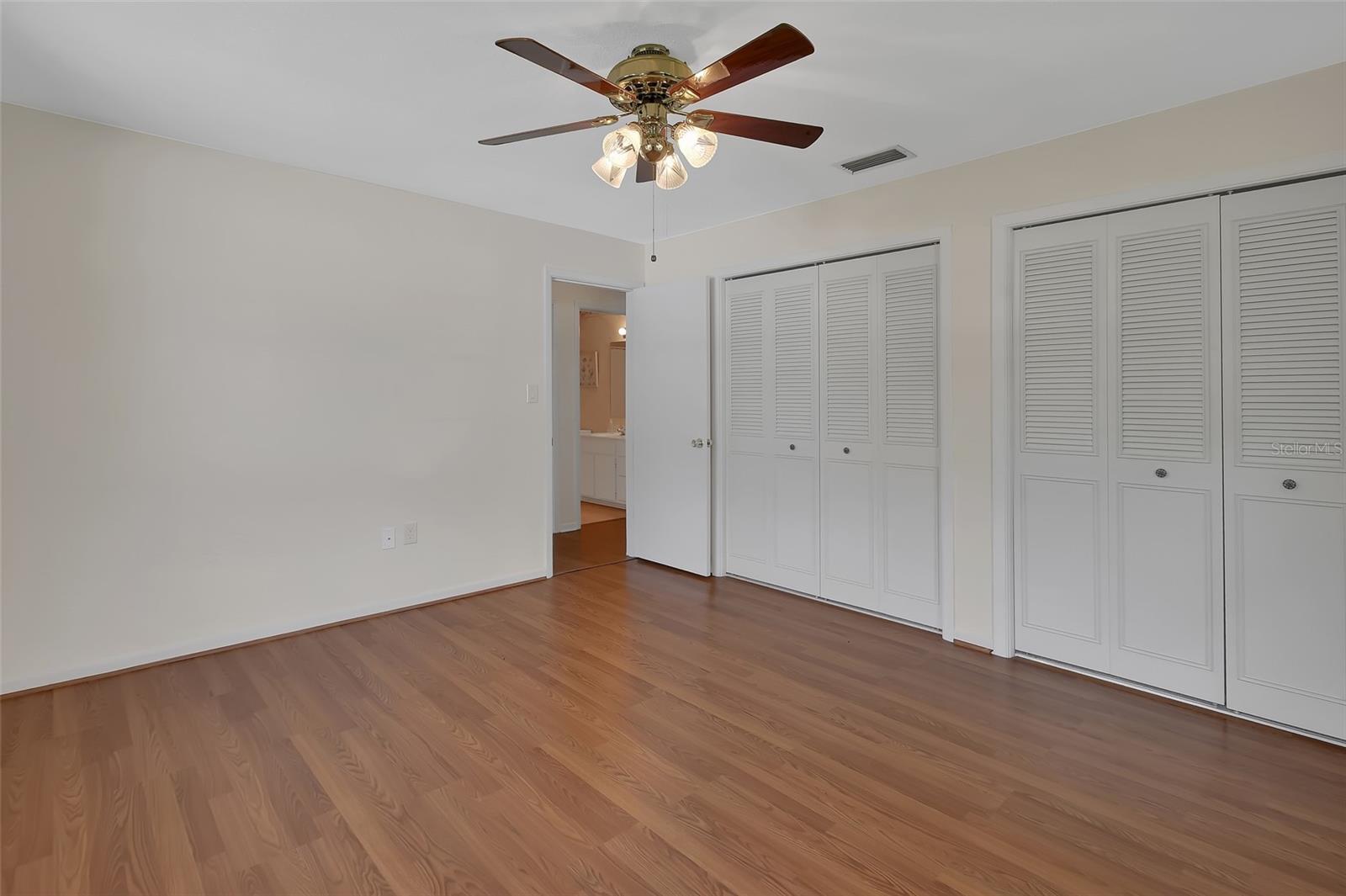 ROLLING ACRES ESTATES UNIT 01 - Residential