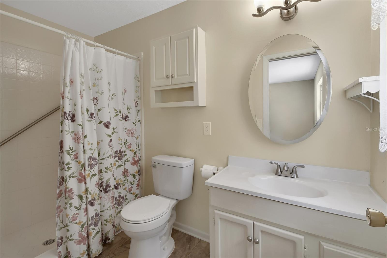 ROLLING ACRES ESTATES UNIT 01 - Residential