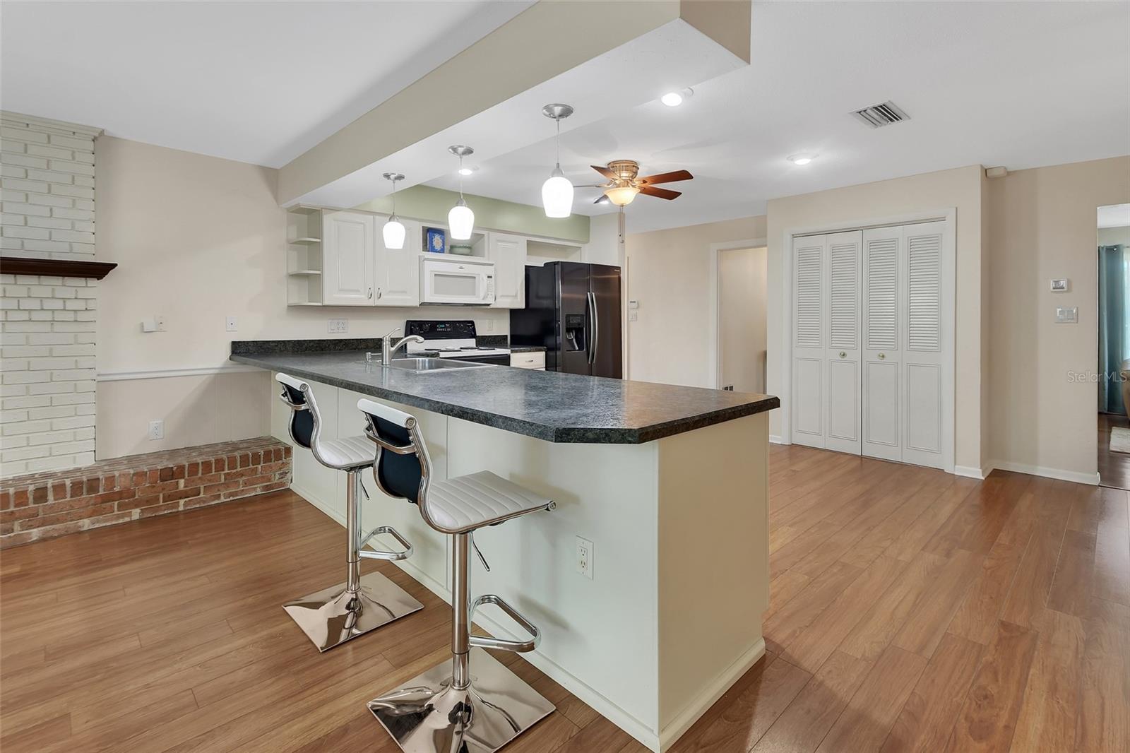 ROLLING ACRES ESTATES UNIT 01 - Residential