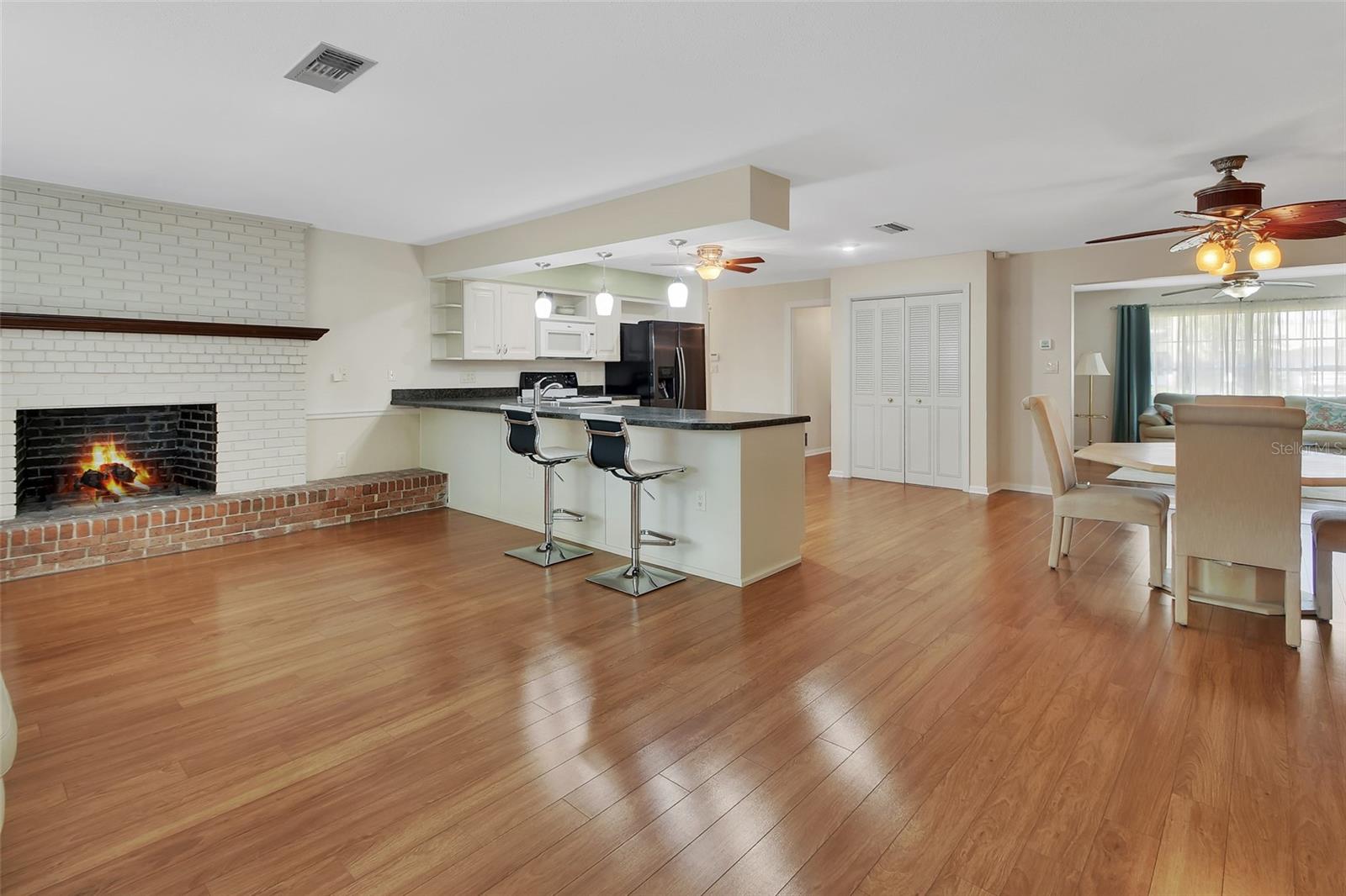 ROLLING ACRES ESTATES UNIT 01 - Residential