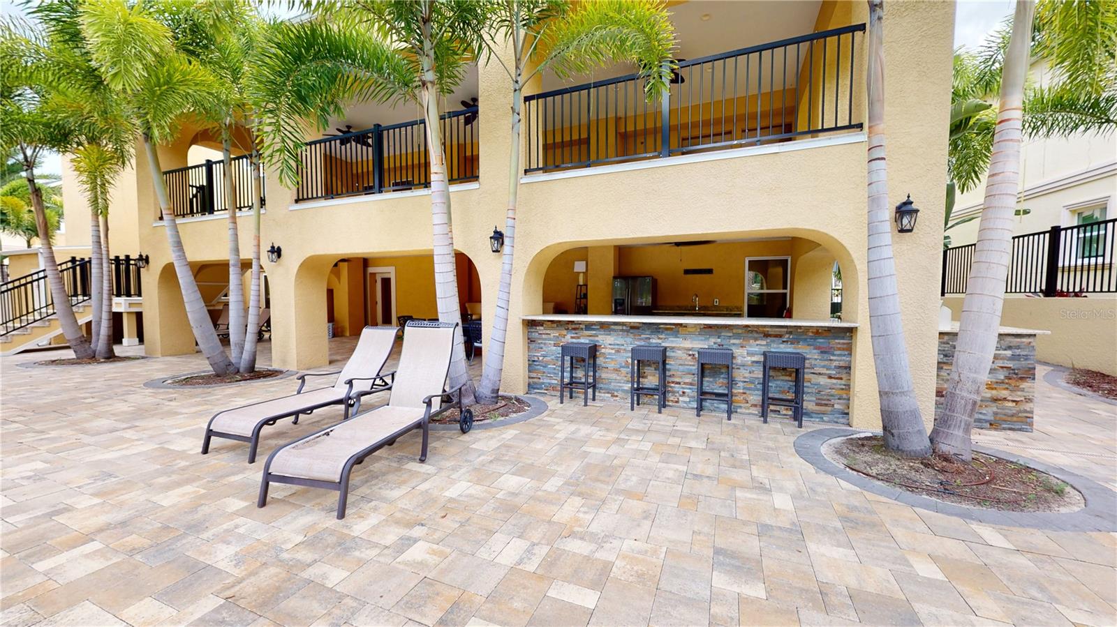 CYPRESS TRAILS TWNHMS OF TARPON SPGS - Residential