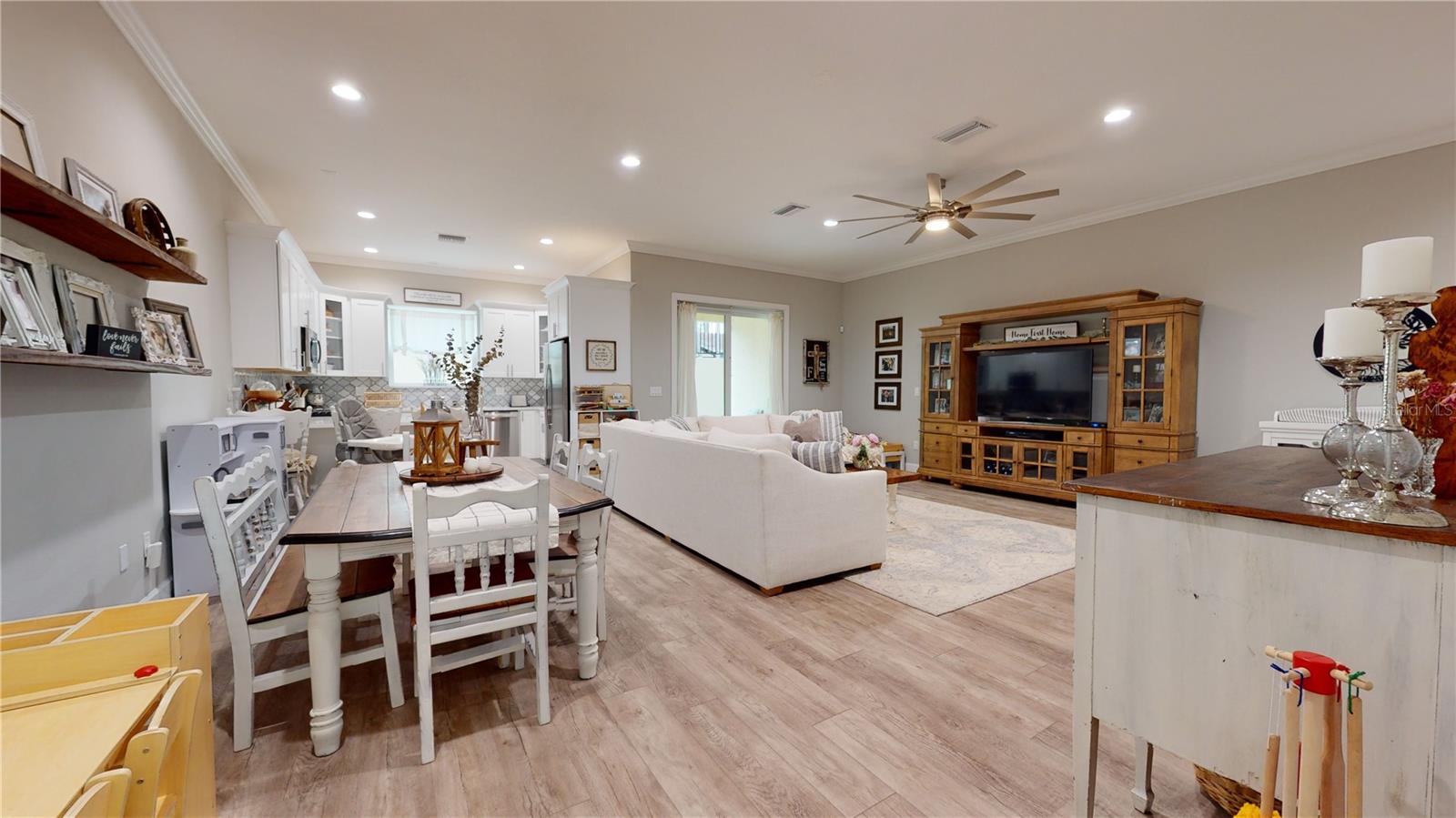 CYPRESS TRAILS TWNHMS OF TARPON SPGS - Residential