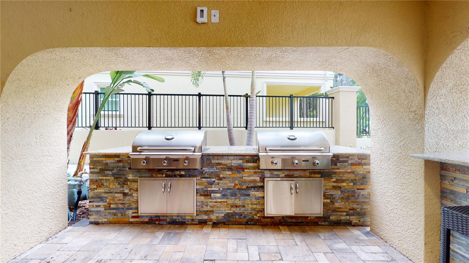 CYPRESS TRAILS TWNHMS OF TARPON SPGS - Residential