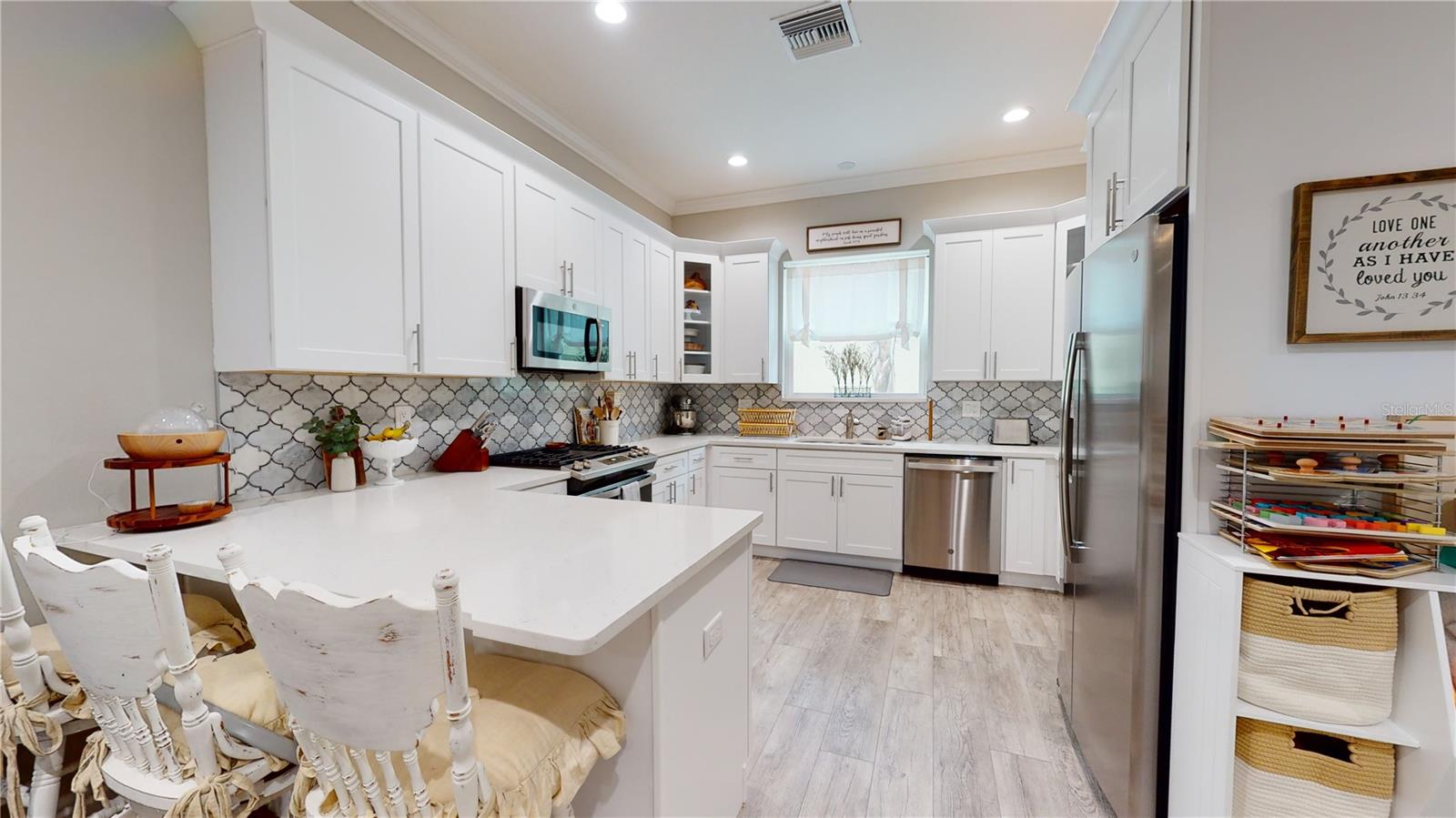 CYPRESS TRAILS TWNHMS OF TARPON SPGS - Residential