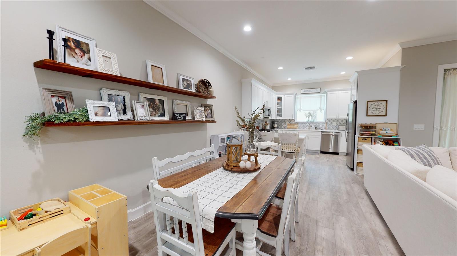 CYPRESS TRAILS TWNHMS OF TARPON SPGS - Residential