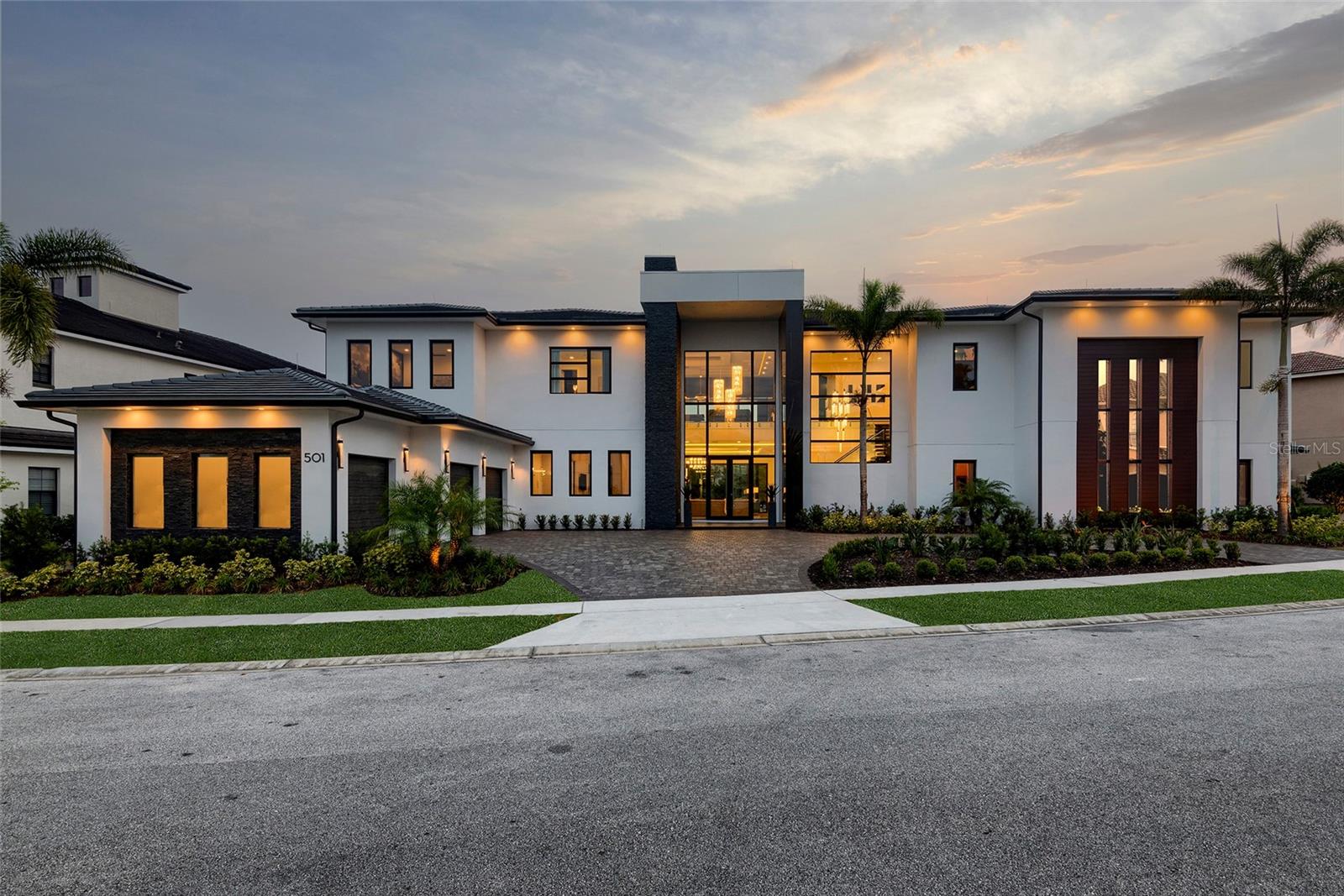 REUNION WEST VLGS NORTH - Residential