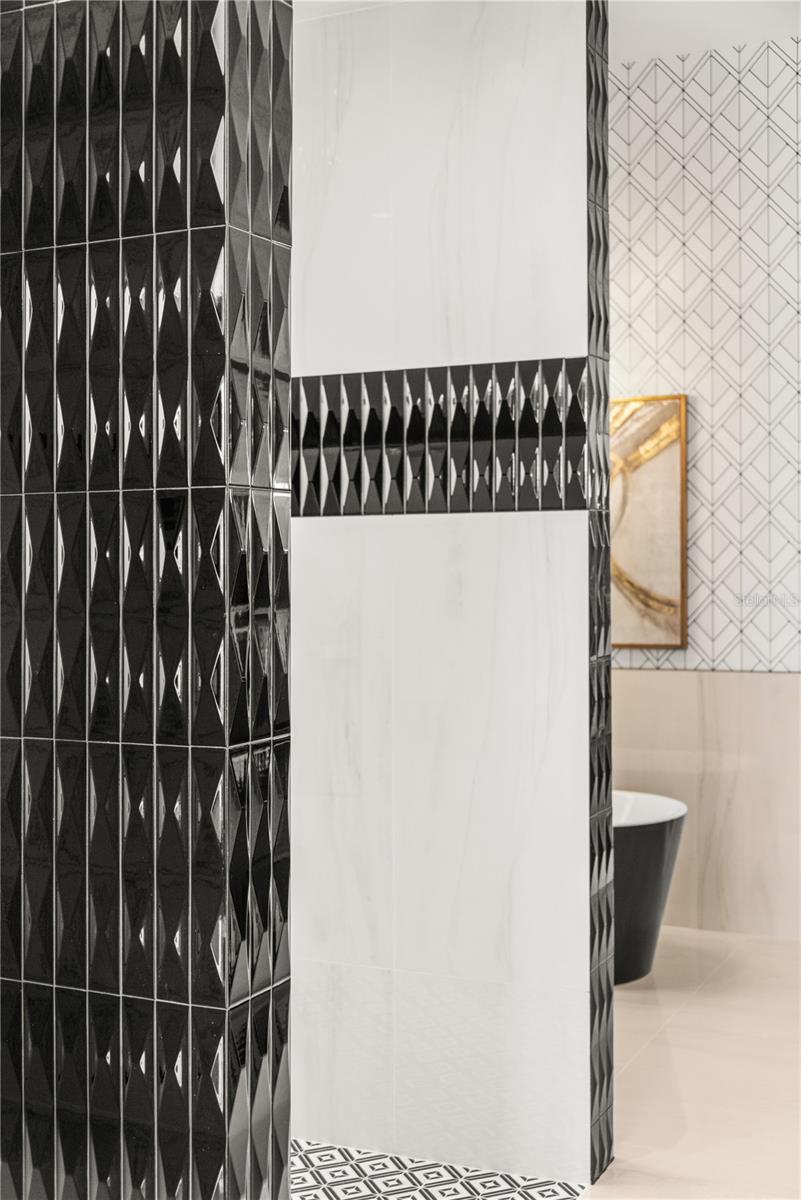 REUNION WEST VLGS NORTH - Residential