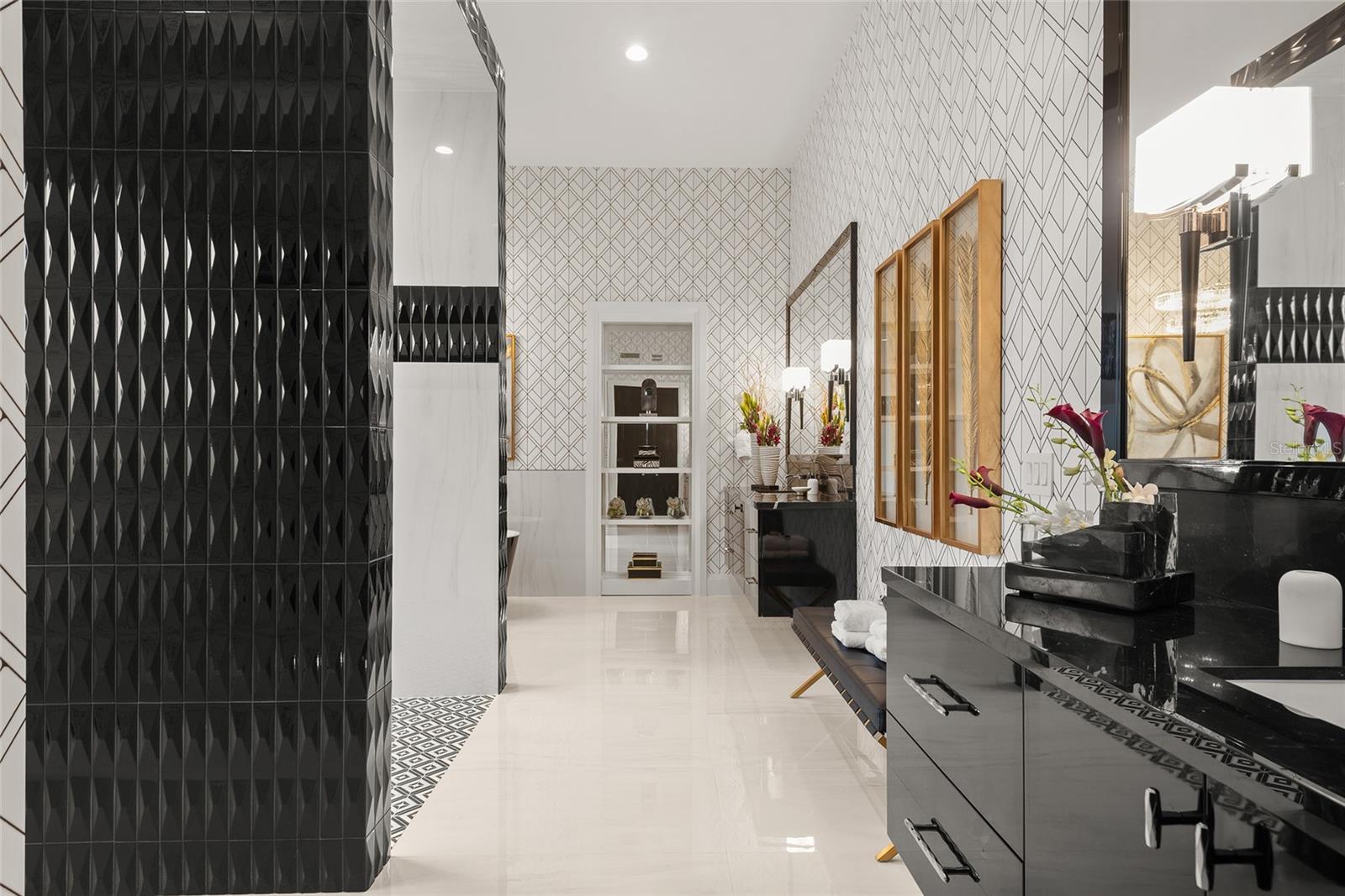 REUNION WEST VLGS NORTH - Residential