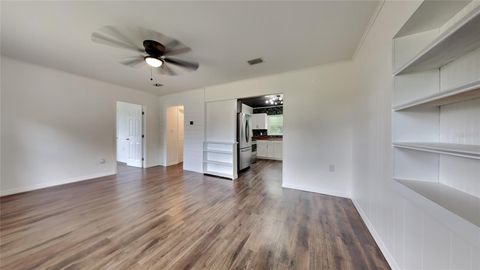 Single Family Residence in ORANGE CITY FL 2640 GRAYSON STREET 1.jpg