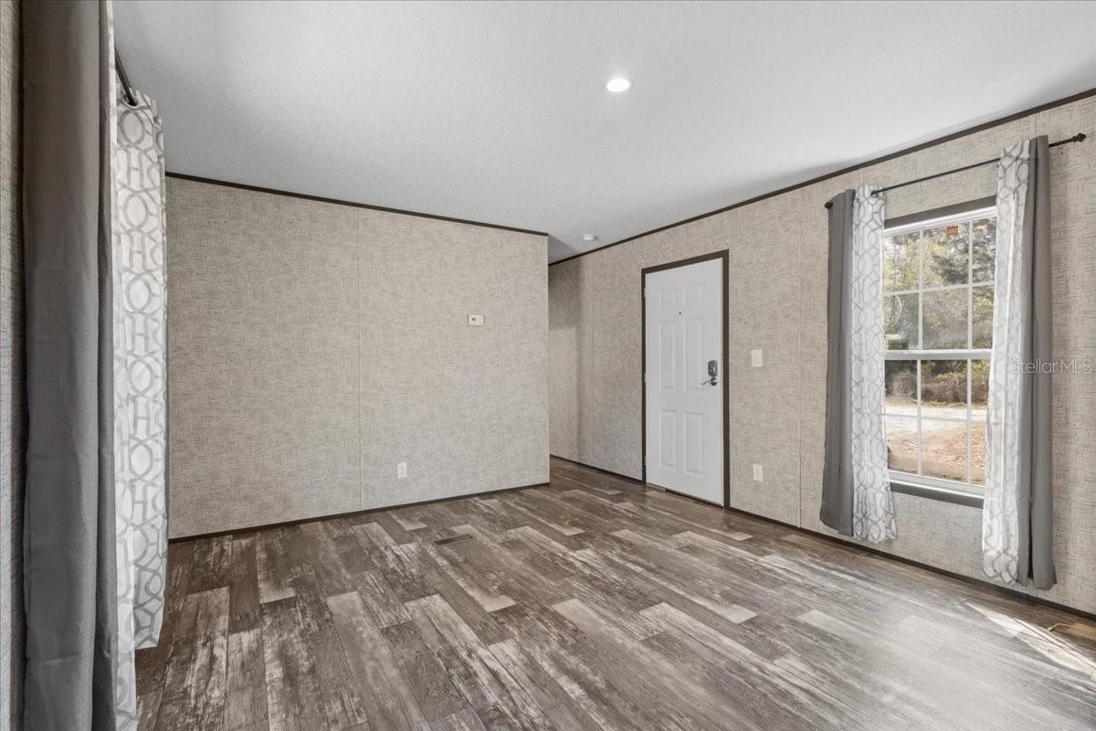 OAK RIDGE ESTATES - Residential