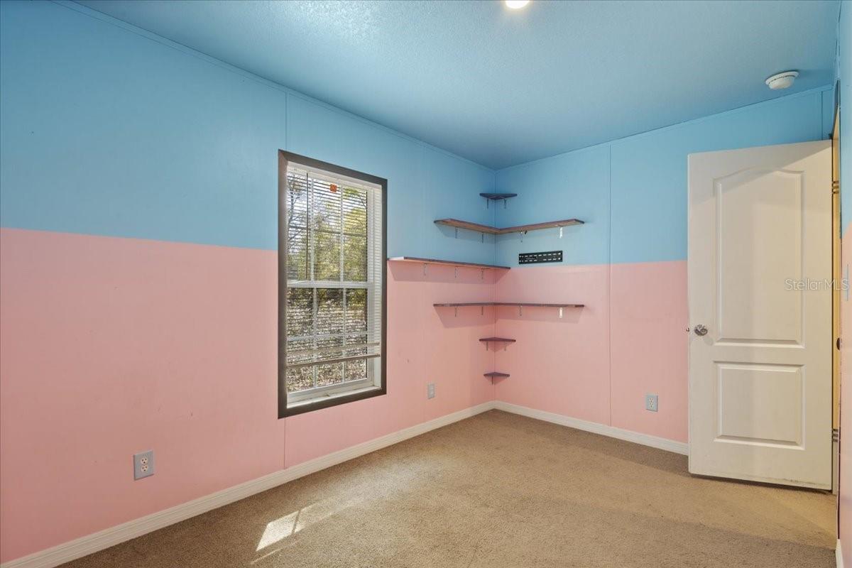 OAK RIDGE ESTATES - Residential