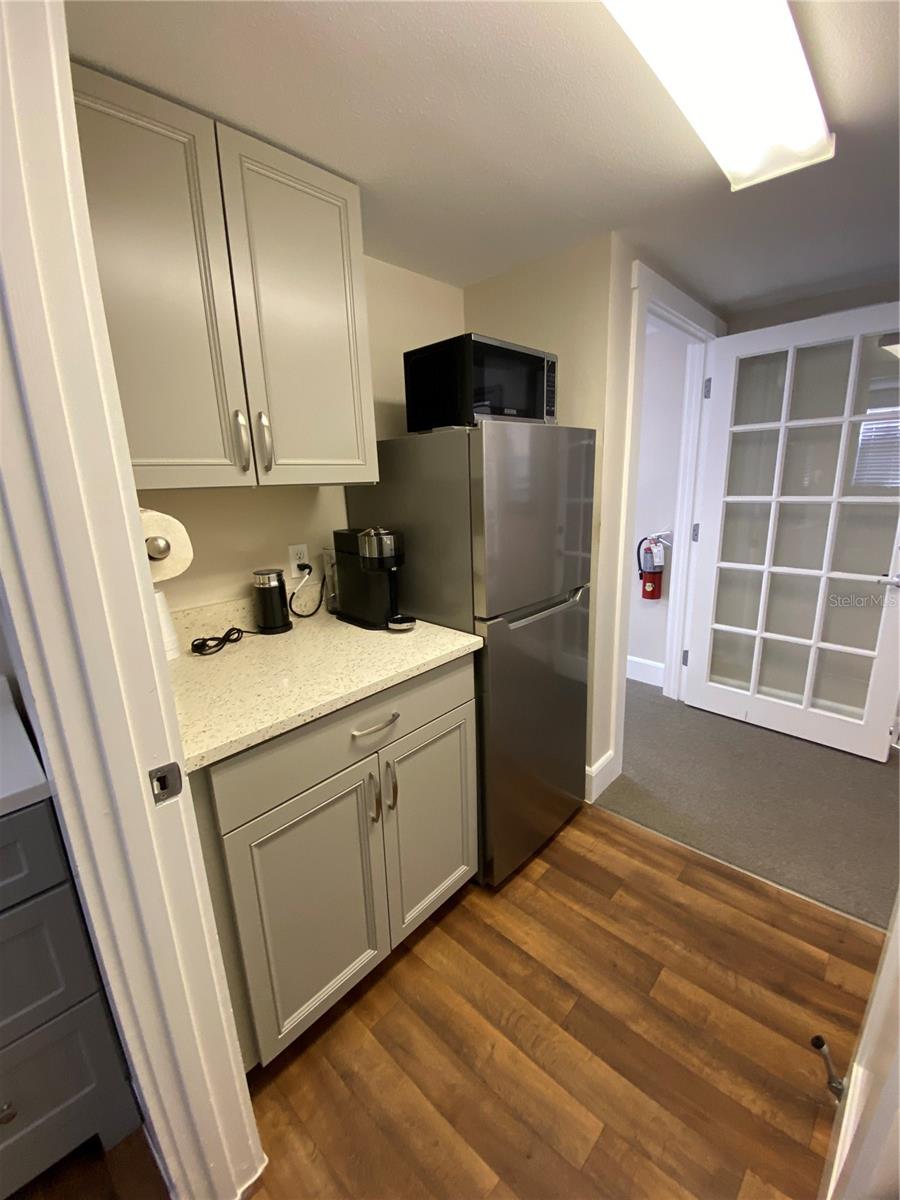 PLAT OF SARASOTA EXHIBIT - Commercial Lease