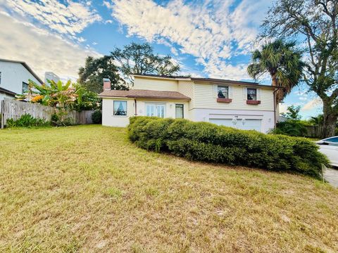  TARPON SPRINGS FL 34689