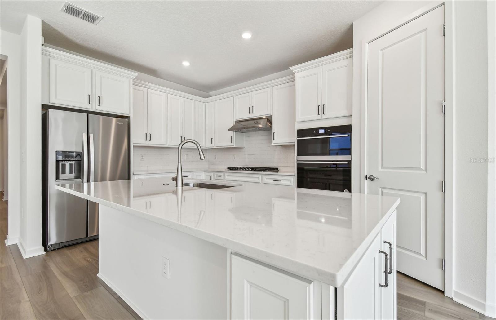 13728 SUNLIGHT MEADOW DRIVE