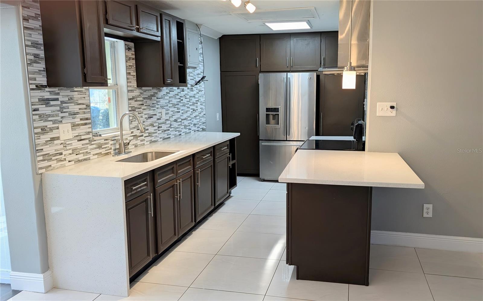 RICHMOND HEIGHTS - Residential Lease