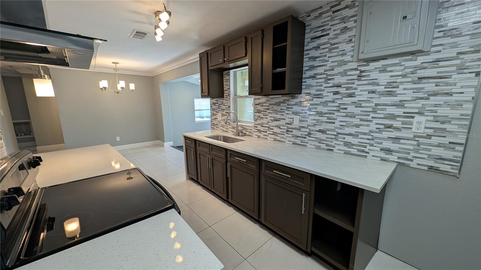 RICHMOND HEIGHTS - Residential Lease