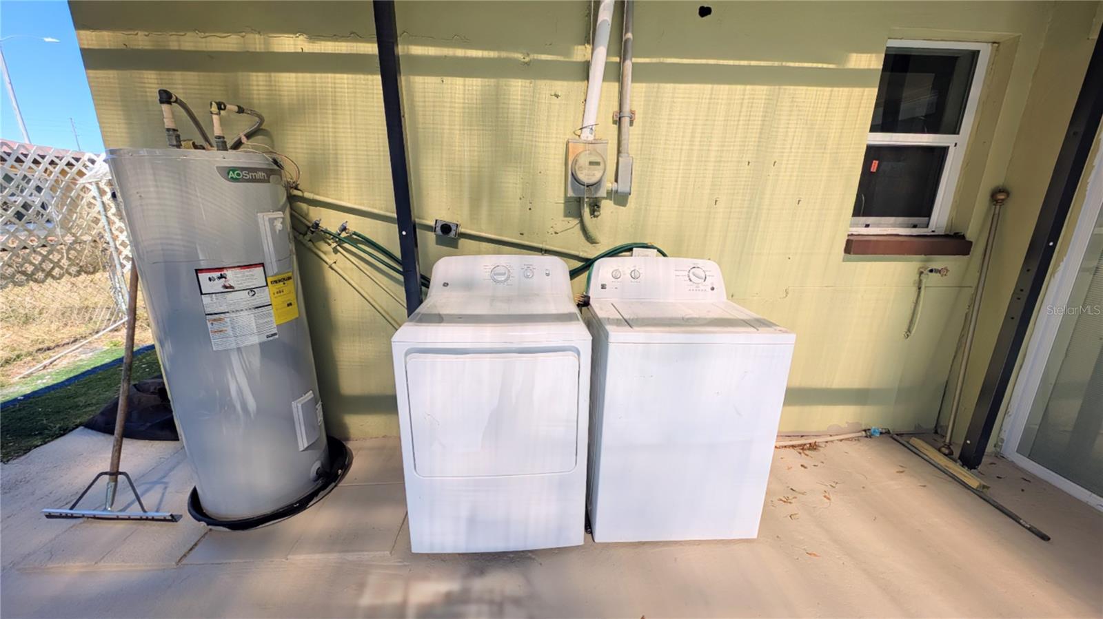 RICHMOND HEIGHTS - Residential Lease