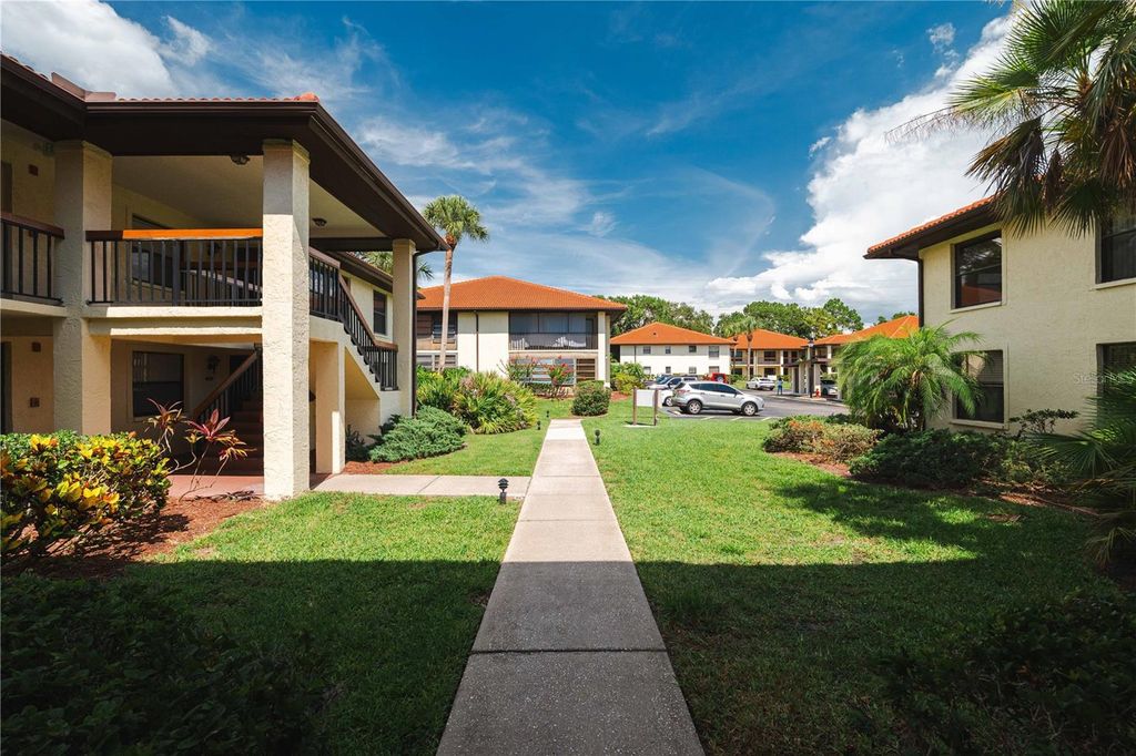 Photo of 1109 Hammock Pine Boulevard, Clearwater, FL 33761 (MLS # TB8407907)