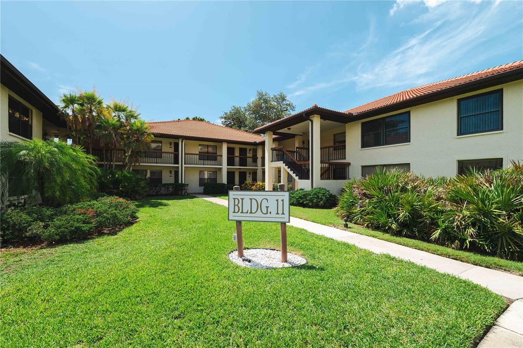 Photo of 1109 Hammock Pine Boulevard, Clearwater, FL 33761 (MLS # TB8407907)