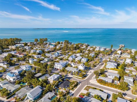 A home in ANNA MARIA