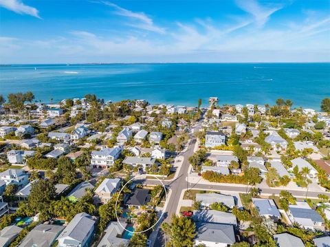 A home in ANNA MARIA