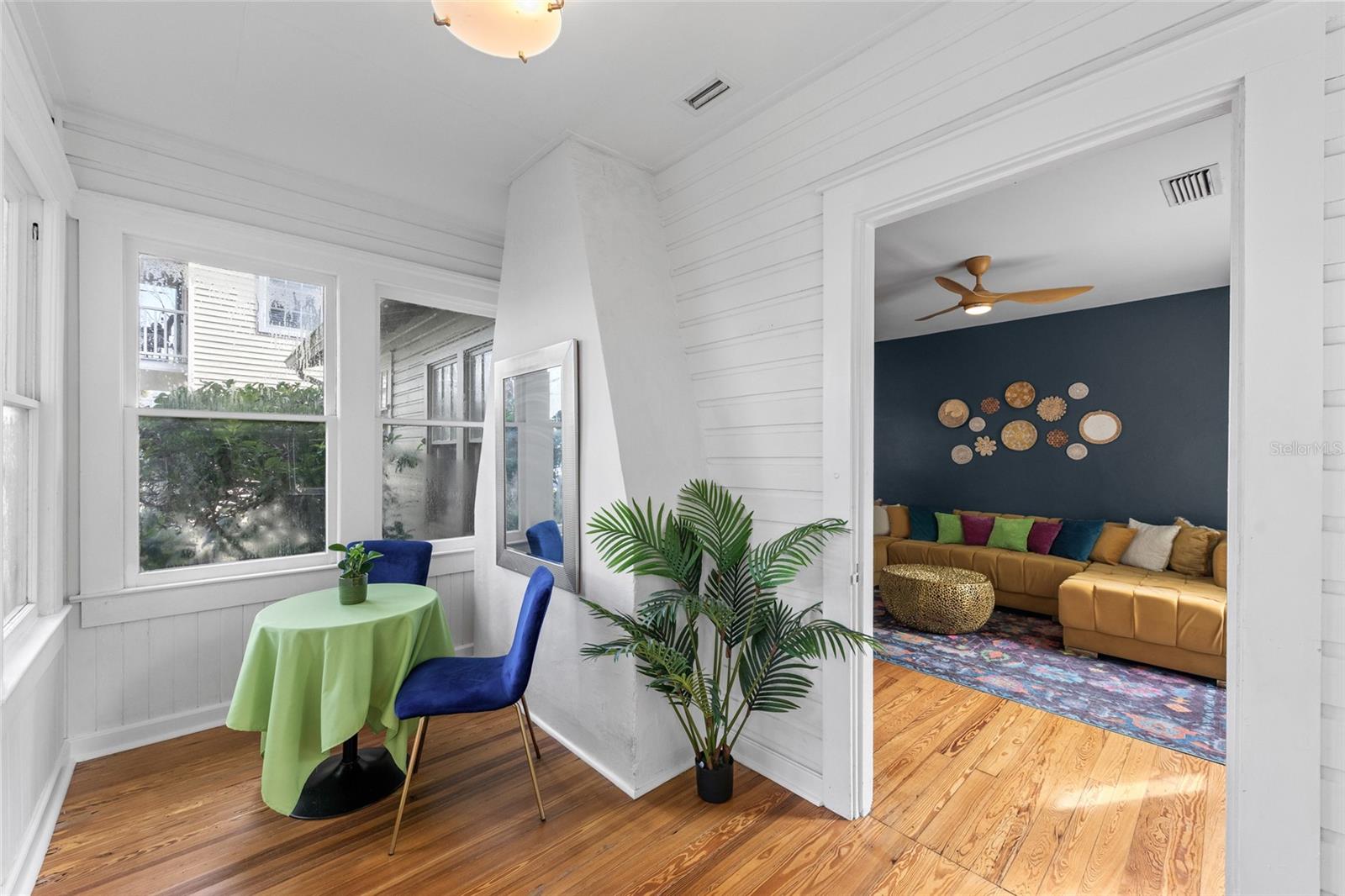 61 ABBOTT STREET