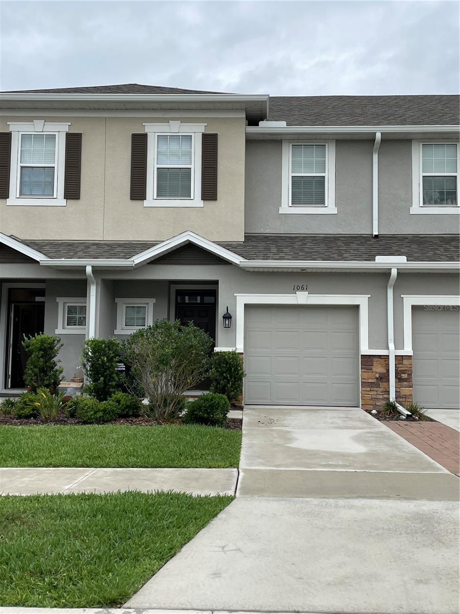 Move in Ready!
Water and trash collection included!
Washer and dryer included!
This modern design construction is located on county line in Wesley Chapel and close to New Tampa. The 1st floor offers 20x20 ceramic tile throughout, crown molding, and an ample amount of recess canned lighting with a high ceiling entryway. The luxurious open kitchen features an elegant quartz countertop, 42" wood cabinets with crown molding and all stainless steel appliances. This 3 bedroom townhome has upstairs bedrooms, with an oversized master closet. Master bathroom also features quartz countertops, decorative shower tiles, and separate water closet. All kitchen appliances and w/d included. A private backyard with no neighbors and screened lanai. Rent includes water and ground care. Top rated schools. Minutes to Target, Costco, Mall and I-75.
Tenant shall pay electric/internet/cable TV
Owner pays HOA fee including water.
$300 non refundable pet fee for each pet
$60 application fee each Adult.
No street parking, No commercial vehicle.