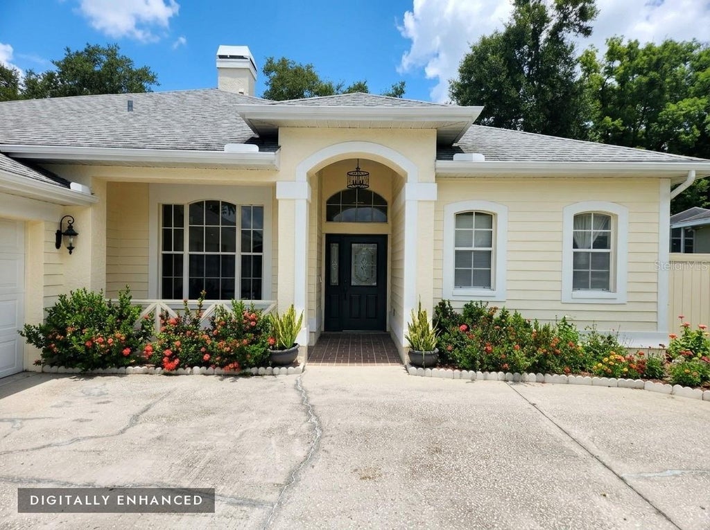 Photo of 3029 Minuteman Lane, Brandon, FL 33511 (MLS # TB8536018)