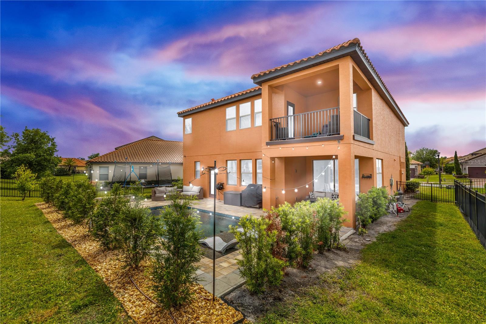 RIVIERA BELLA UN 5 - Residential