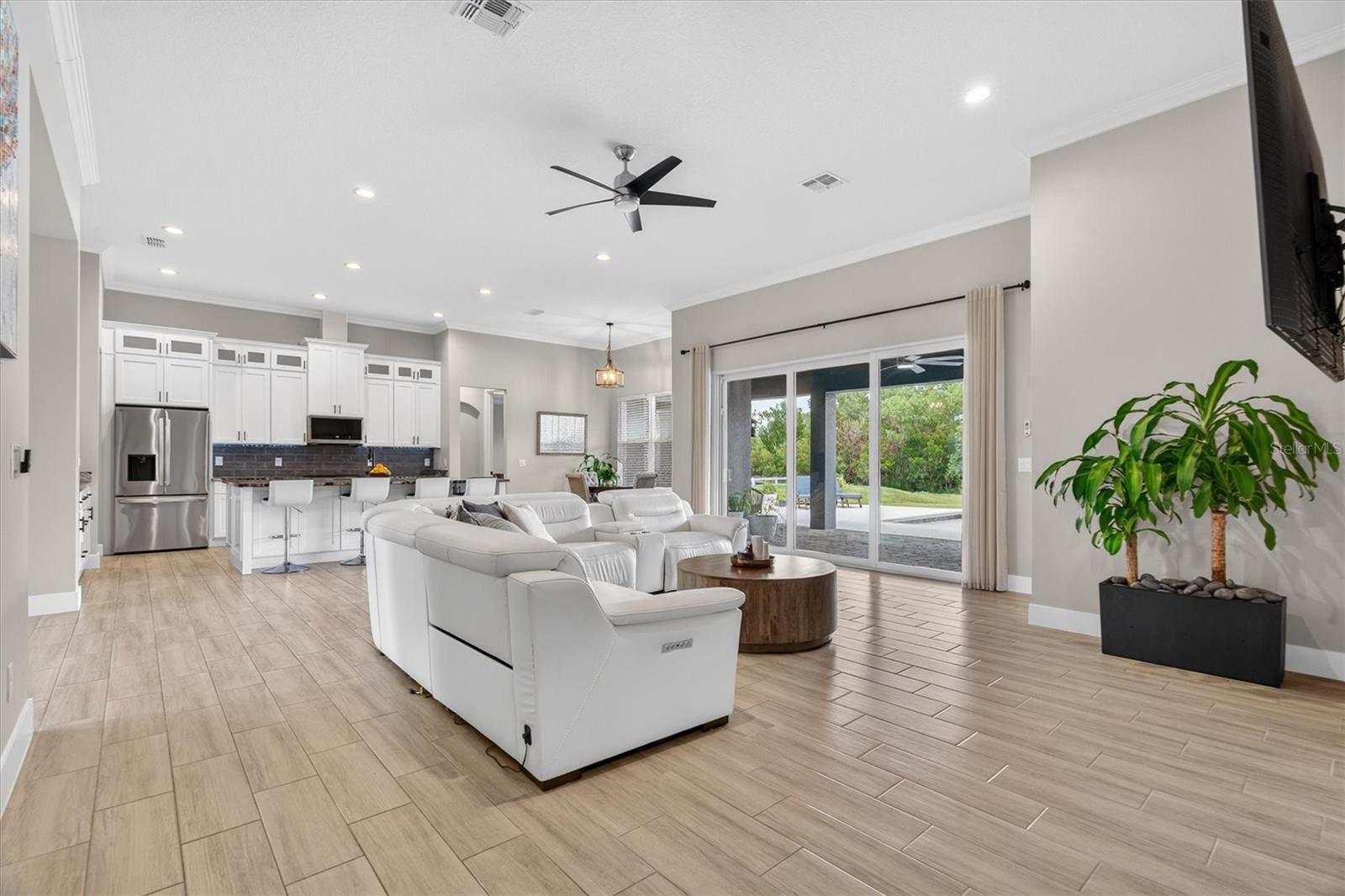 CAPE ORLANDO ESTATES - Residential