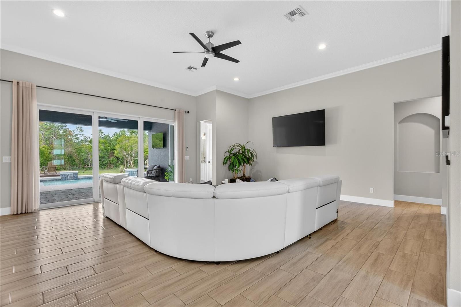 CAPE ORLANDO ESTATES - Residential
