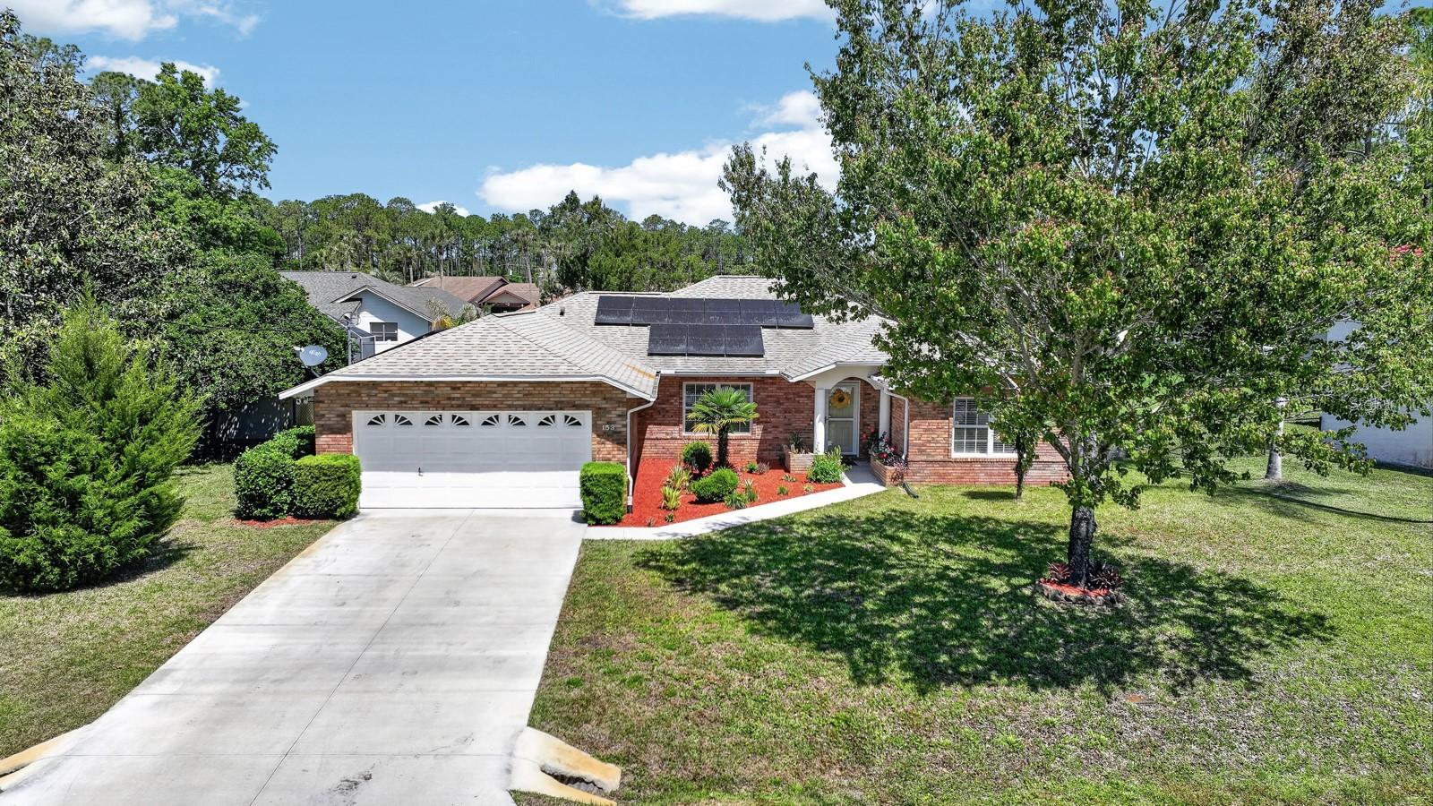 PINE LAKES - Residential