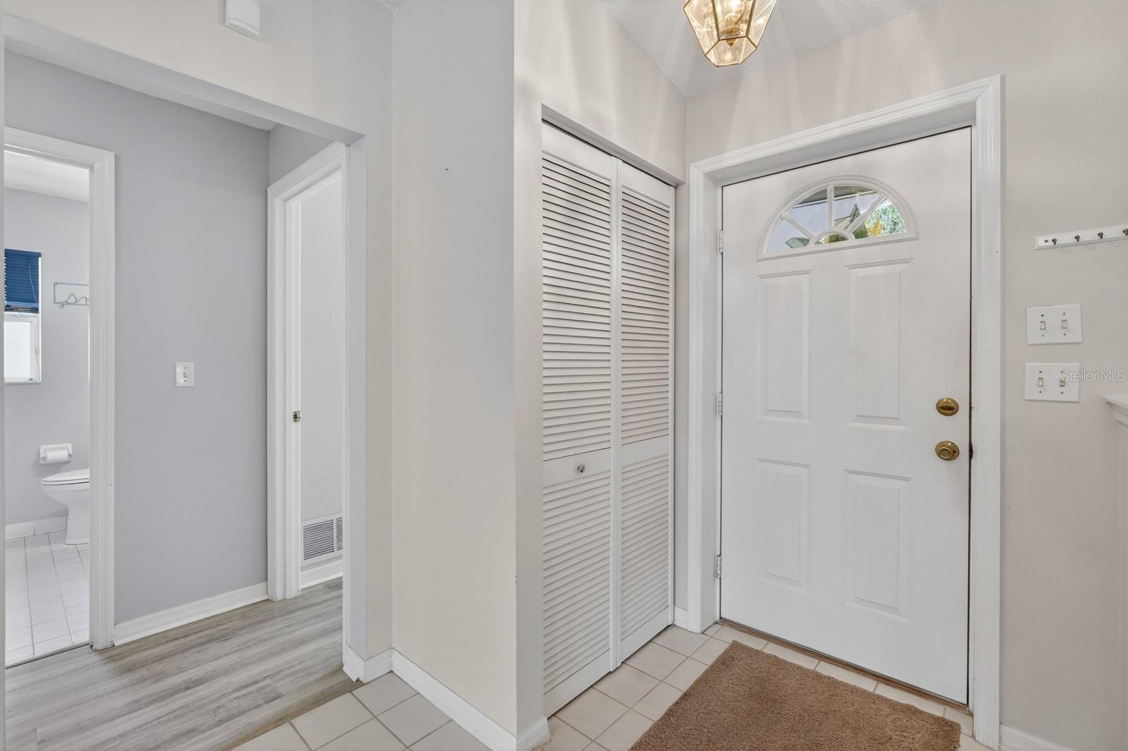 PINE LAKES - Residential