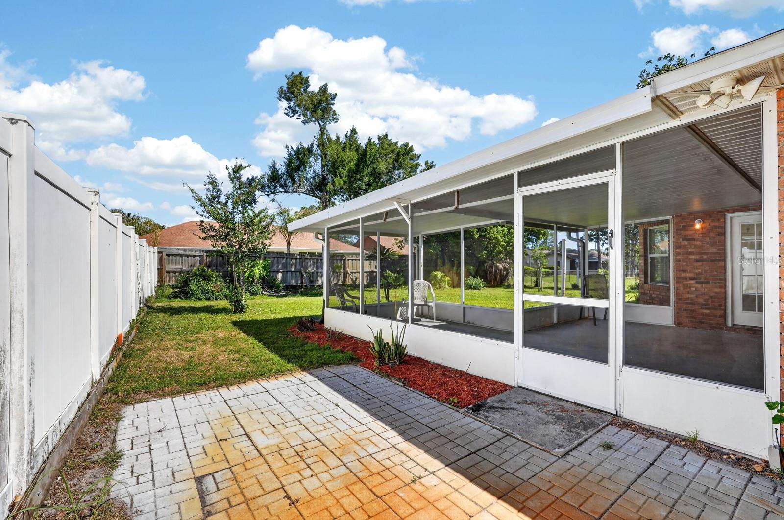 PINE LAKES - Residential