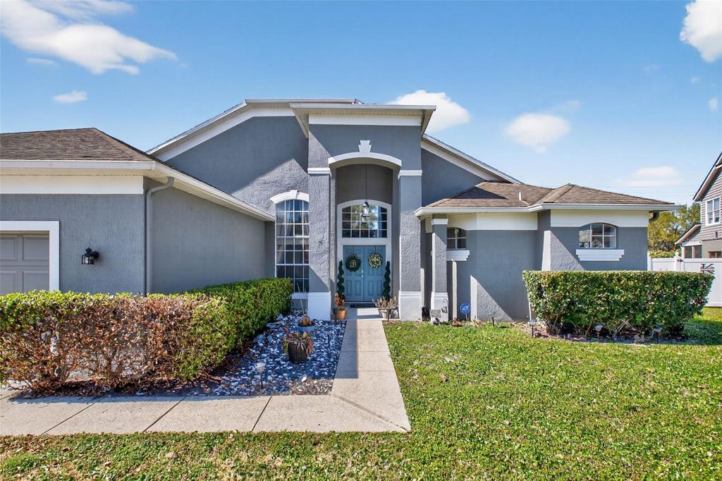 Photo of 1014 Quaker Ridge Court, Oviedo, FL 32765 (MLS # GC538494)