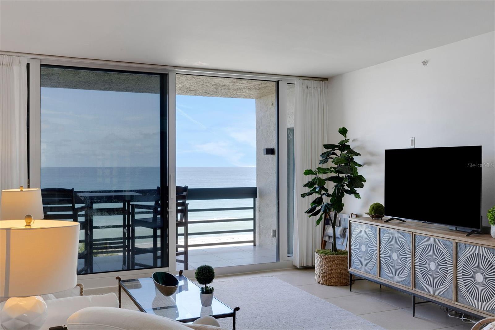 BEACHPLACE III - Residential