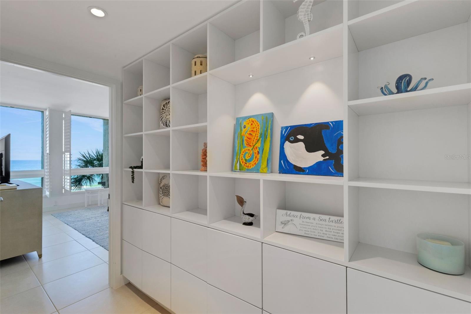 BEACHPLACE III - Residential