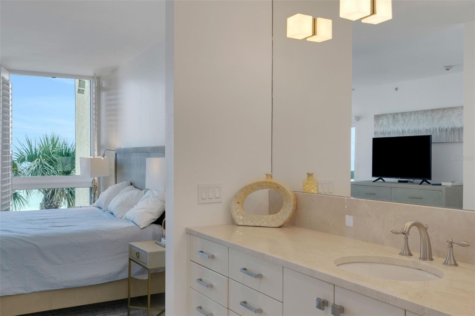 BEACHPLACE III - Residential