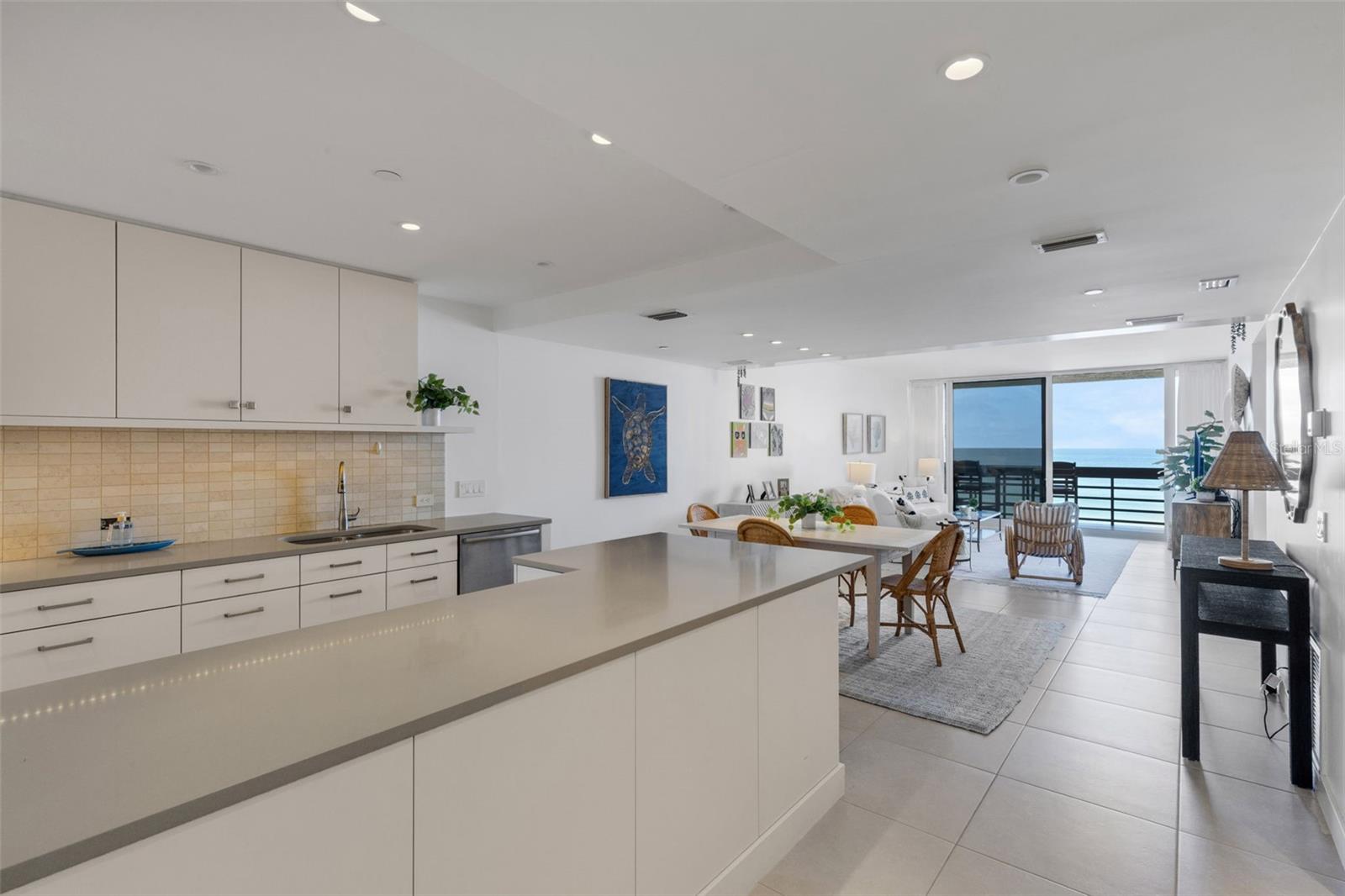 BEACHPLACE III - Residential