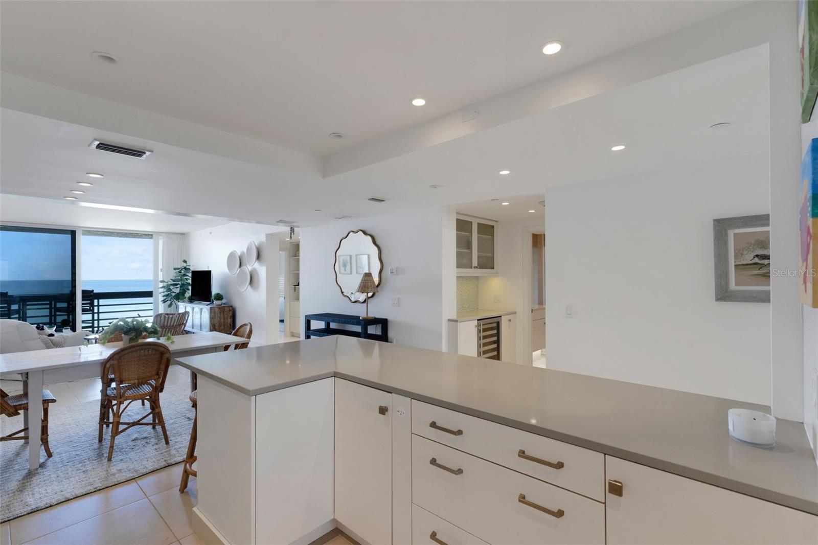 BEACHPLACE III - Residential