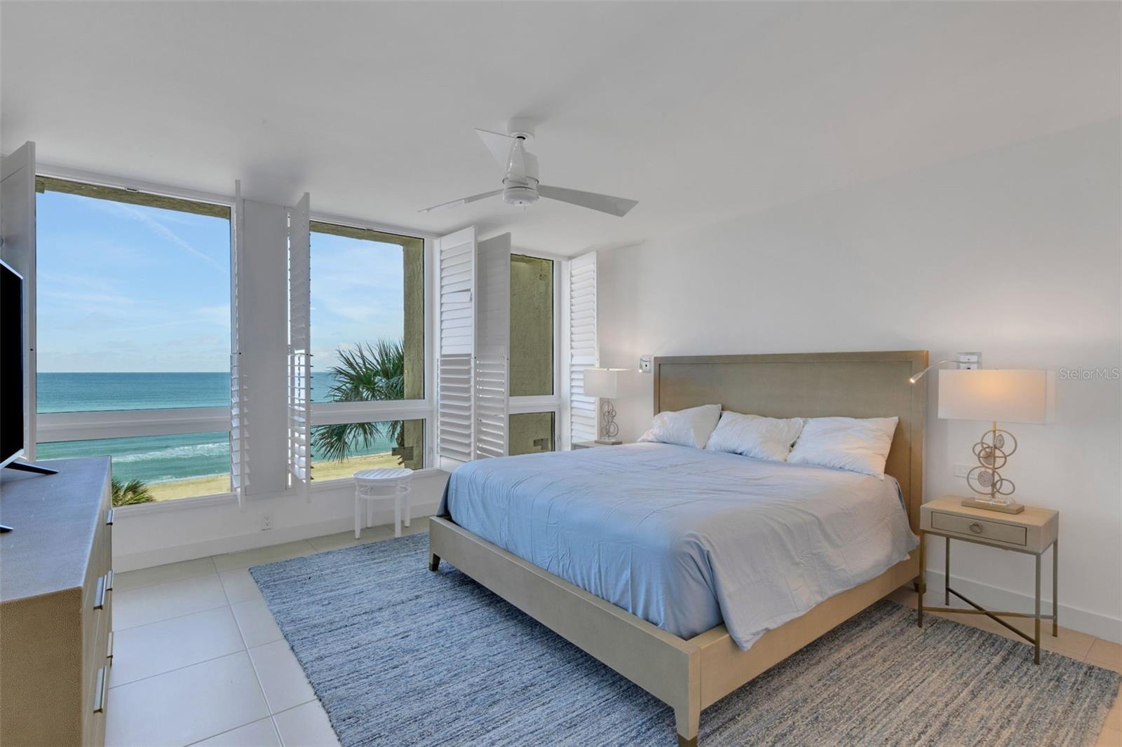 BEACHPLACE III - Residential