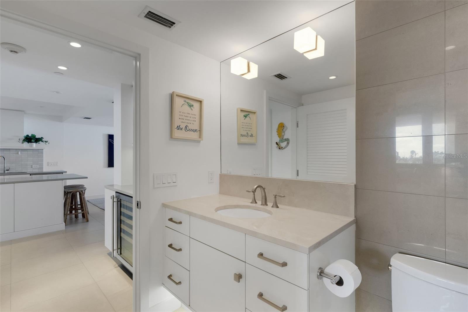 BEACHPLACE III - Residential