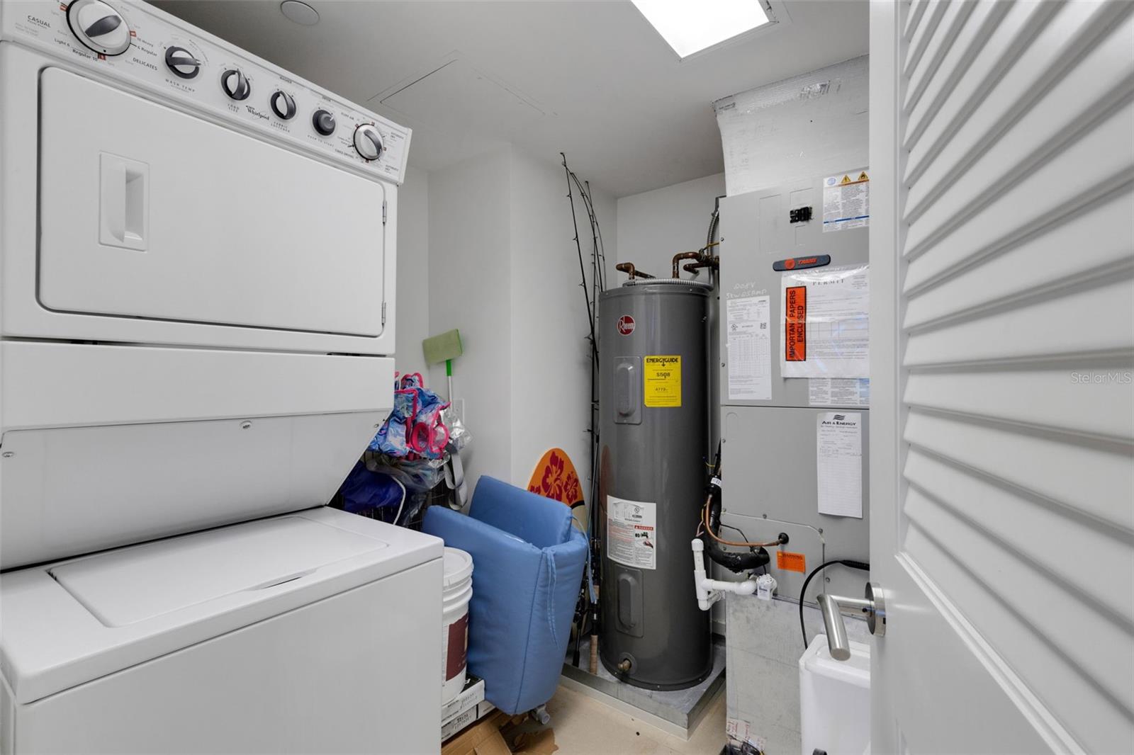 BEACHPLACE III - Residential