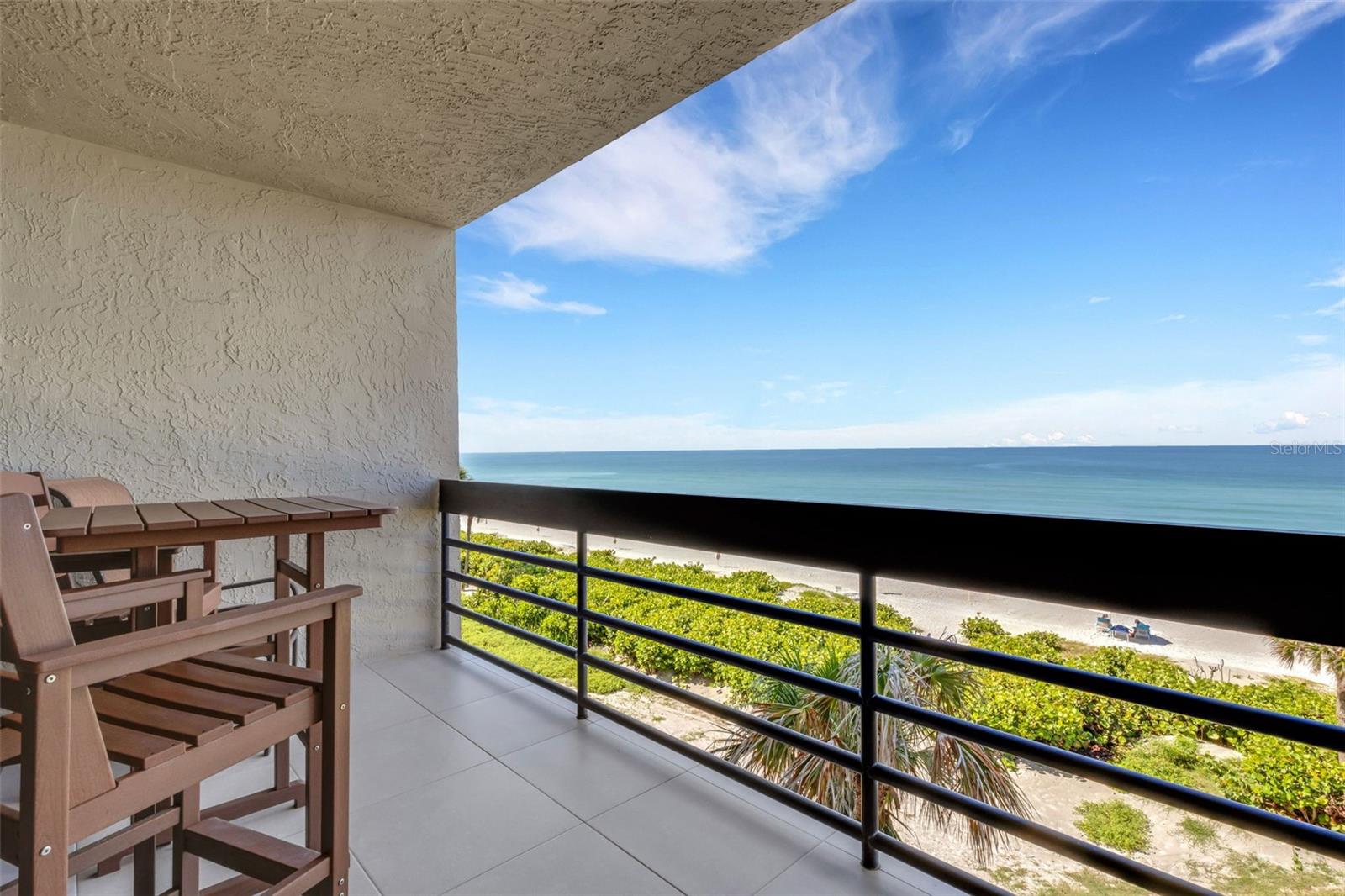 BEACHPLACE III - Residential