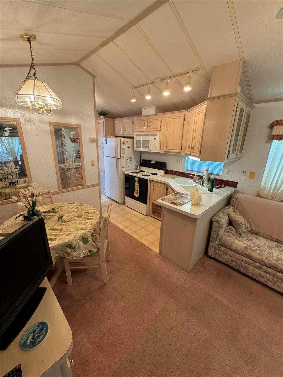 CAMPERS HOLIDAY - Residential